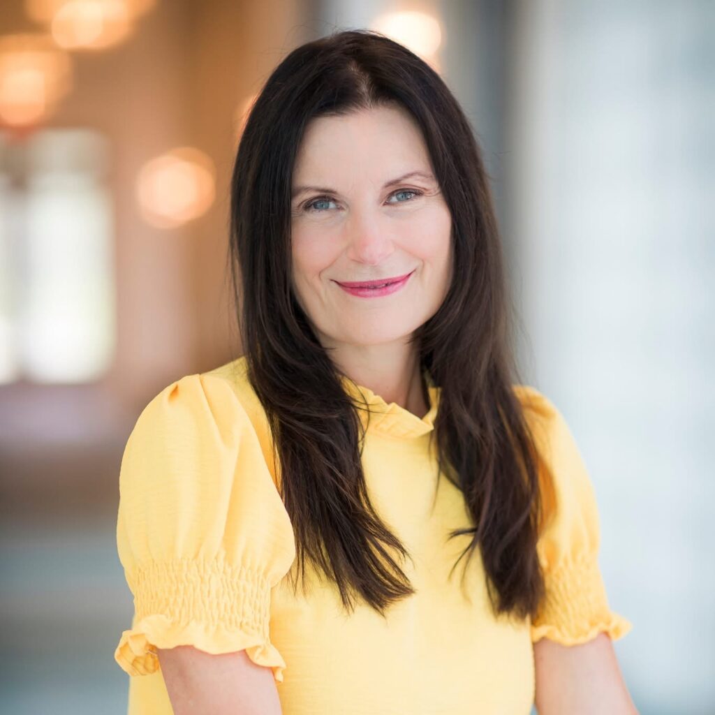 Kelly-Anne Lauzon